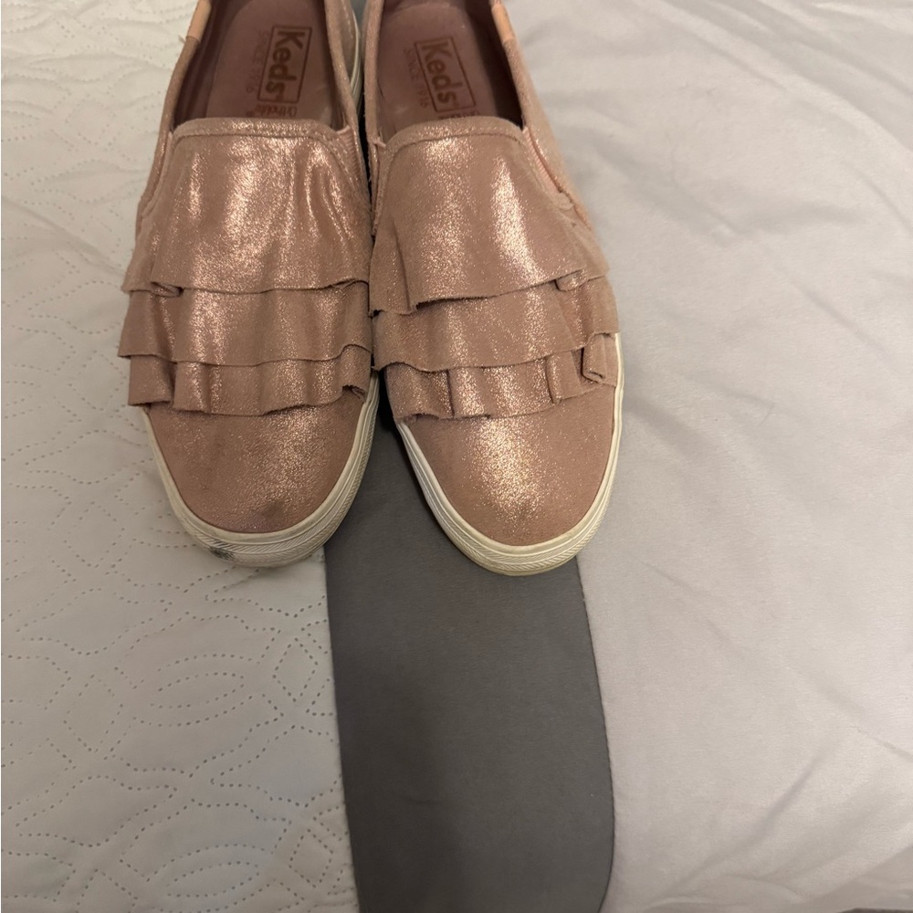 Keds Women's Metallic Pink Ruffle Sneakers